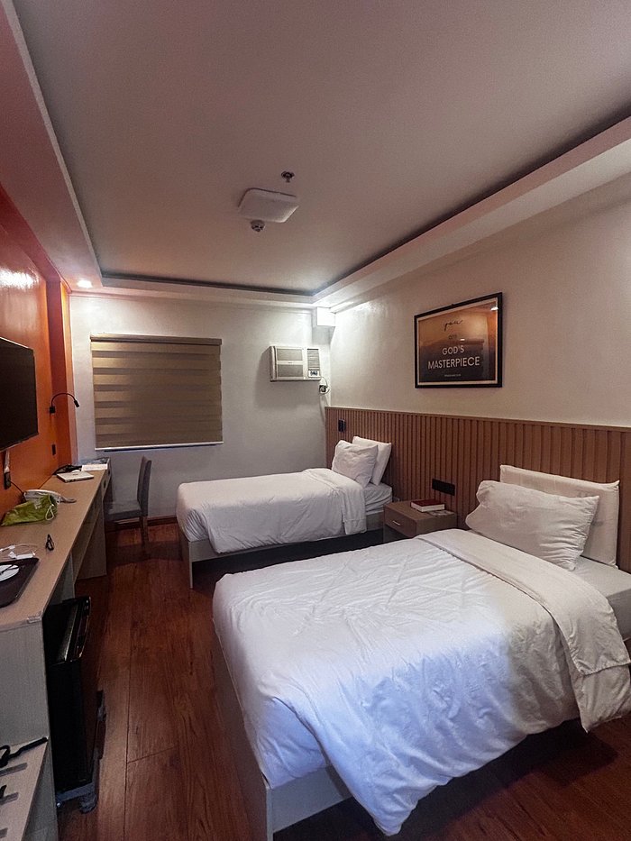 Deluxe Double Room 201